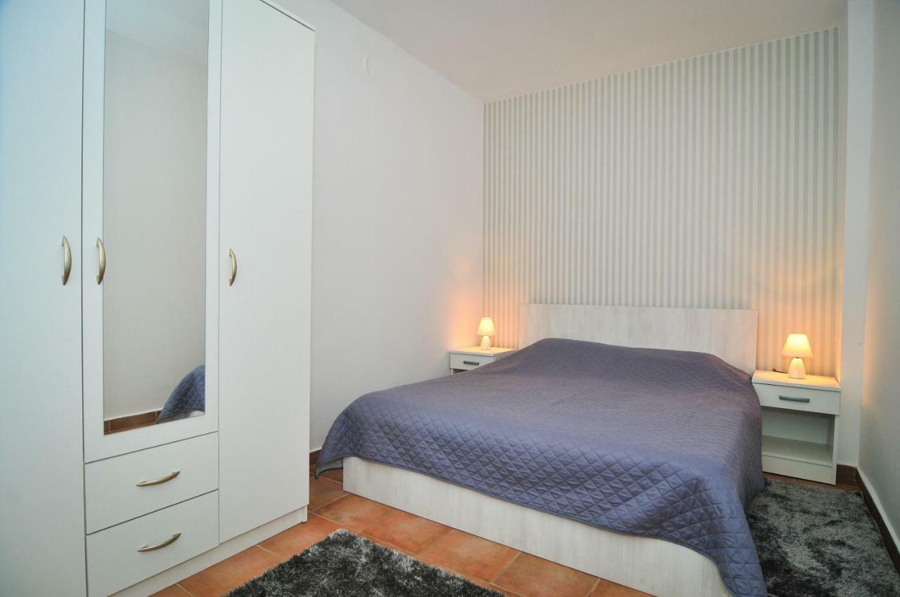 Apartments Pean Tivat Exterior photo